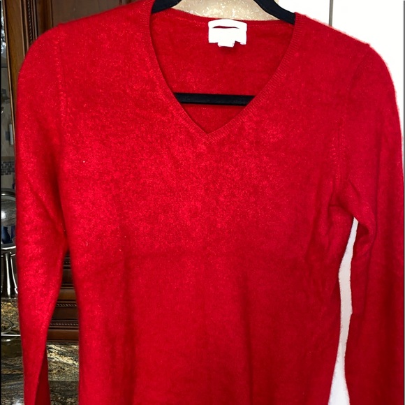 Charter Club Sweaters - V-neck 100% cashmere sweater size P in deep red. Charter Club
